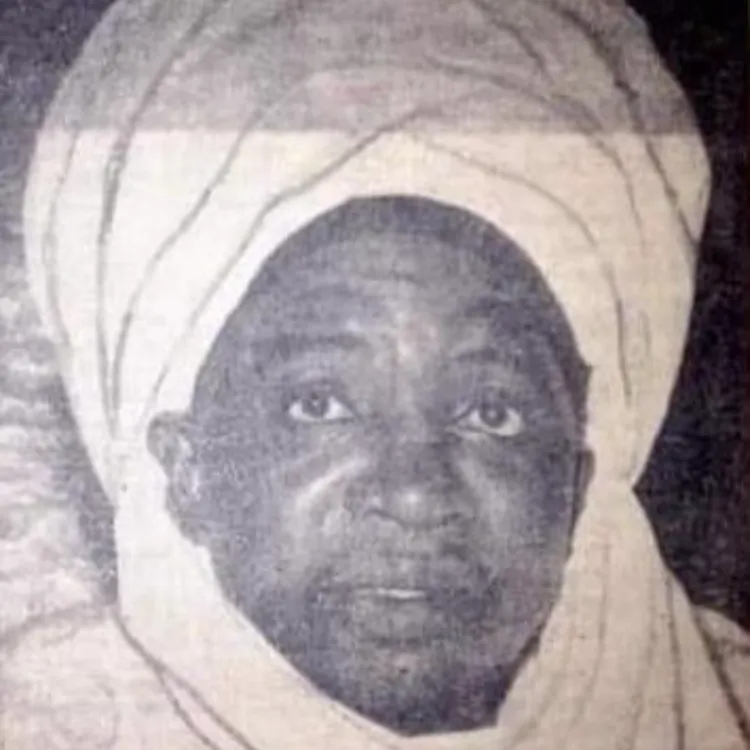 His Royal Highness Alhaji Zulkarnaini Gambari Mohammed (1914–1992) (6)
